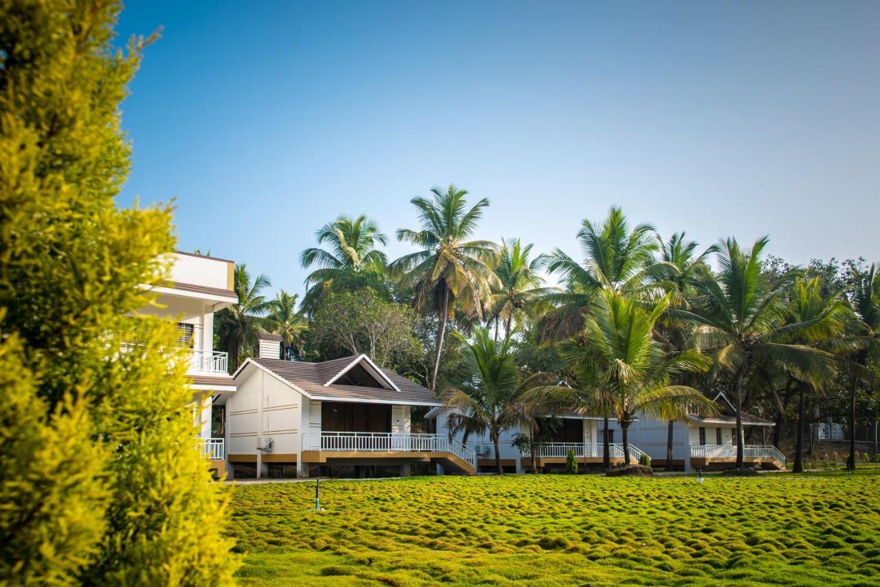 Mastiff Select Terrain Dandeli Otel Dış mekan fotoğraf