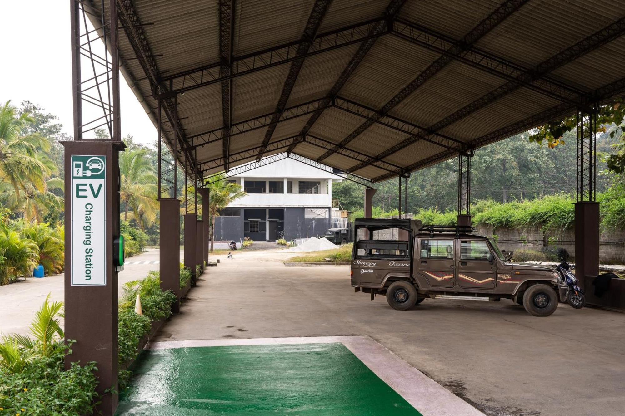 Mastiff Select Terrain Dandeli Otel Dış mekan fotoğraf